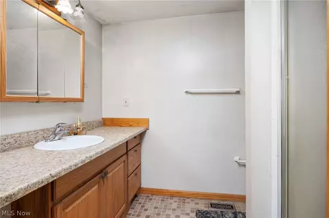 Bath - 14 Lakeview Ct, Lagrange, OH 44050 photo 2 of 2
