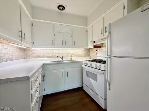 Kitchen - 710 Walnut St, Belpre, OH 45714 photo 1 of 2