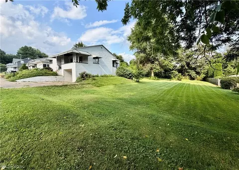 Exterior - 710 Walnut St, Belpre, OH 45714 photo 8 of 8