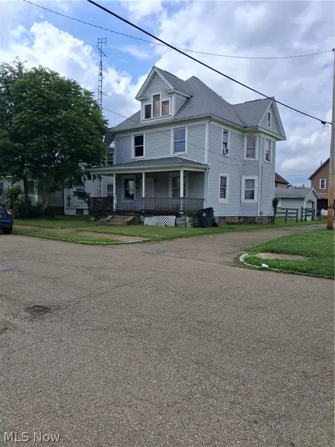 801 Troy Pl NW, Canton, OH 44703