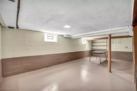Other - 4260 Buckeye Ave, Willoughby, OH 44094 photo 7 of 10
