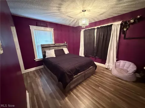 Bedroom - 675 Oxford Ave, Akron, OH 44310 photo 1 of 5