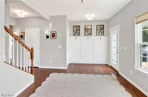 Entry Way - 515 Mitchell Ct, Lagrange, OH 44050 photo 1 of 4