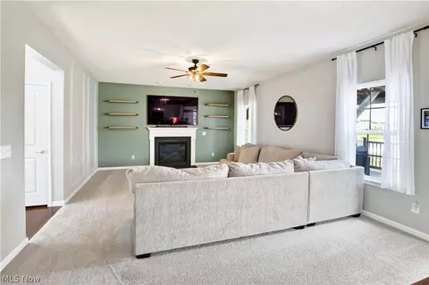 Living - 515 Mitchell Ct, Lagrange, OH 44050 photo 1 of 3