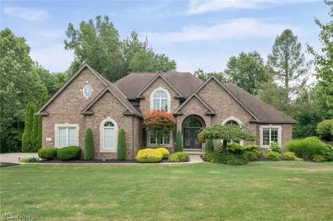 11911 Nottingham Pkwy, North Royalton, OH 44133