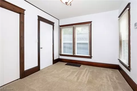 310 Sharp St, Ashland, OH 44805 photo 7