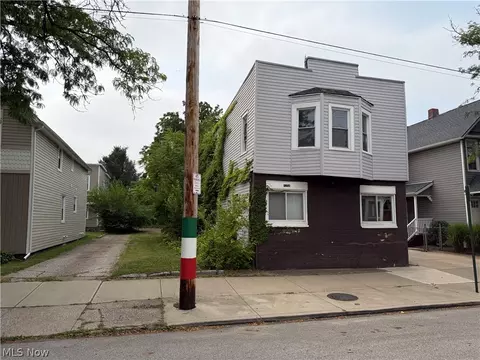 1258 W 65th St, Cleveland, OH 44102