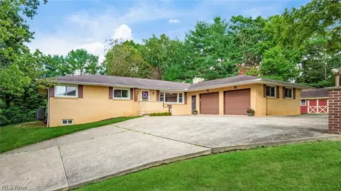2620 E Newman St, Zanesville, OH 43701