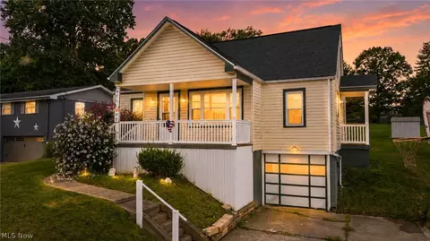 117 Starkey Blvd, Wintersville, OH 43953