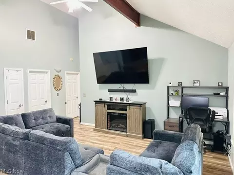 Living - 2314 Stonepath St, Lorain, OH 44052 photo 1 of 1