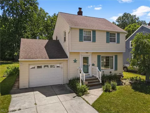 7051 Parma Park Blvd, Parma Heights, OH 44130
