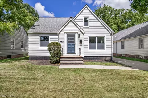 4369 Prasse Rd, South Euclid, OH 44121