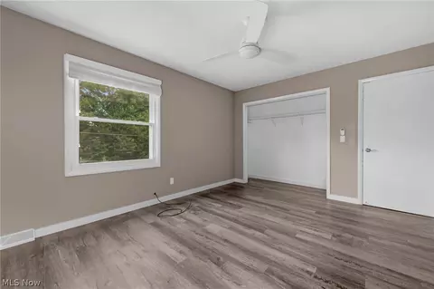 Bedroom - 181 Crestview Dr, Elyria, OH 44035 photo 1 of 4