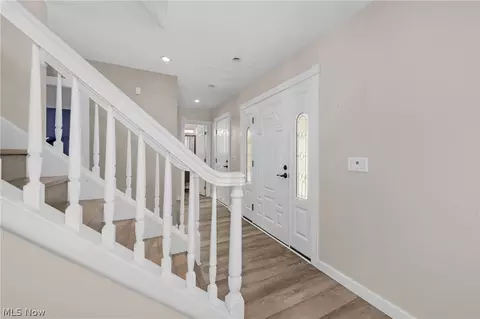 Entry Way - 181 Crestview Dr, Elyria, OH 44035 photo 1 of 2