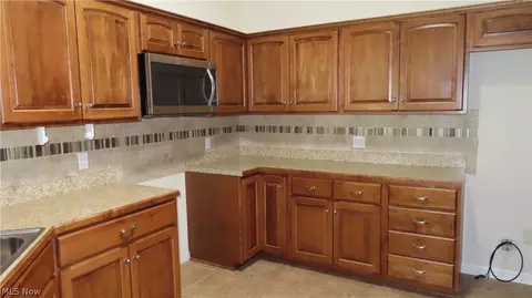 3916 Coventry Ln, Huron, OH 44839 photo 5