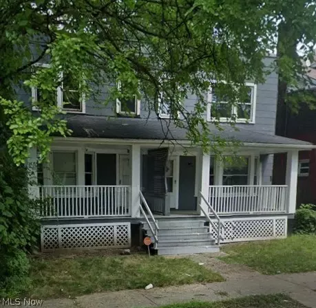 9013 Harris Ave, Cleveland, OH 44104