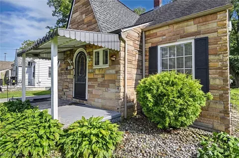 Exterior - 79 Arlene Ave, Boardman, OH 44512 photo 2 of 8