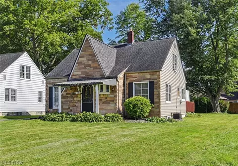 Exterior - 79 Arlene Ave, Boardman, OH 44512 photo 4 of 8
