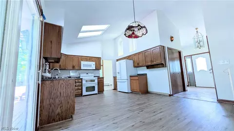 Kitchen - 1305 Garrison Rd, Ashtabula, OH 44004 photo 1 of 4