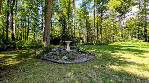 Exterior - 1305 Garrison Rd, Ashtabula, OH 44004 photo 7 of 14