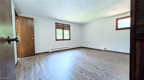 Bedroom - 1305 Garrison Rd, Ashtabula, OH 44004 photo 2 of 4