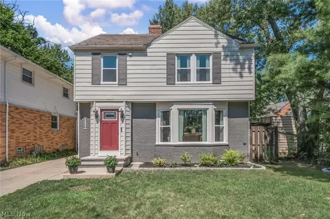 2368 Eardley Rd, University Heights, OH 44118