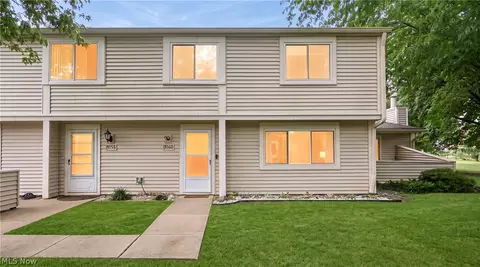 3160 Bay Landing Dr, Westlake, OH 44145