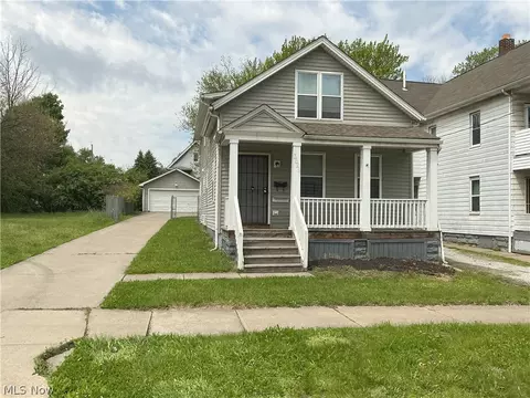 3624 E 59th St, Cleveland, OH 44105