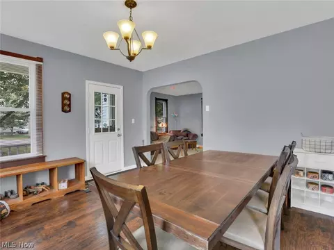 Dining - 130 Harris St, Lodi, OH 44254 photo 1 of 2