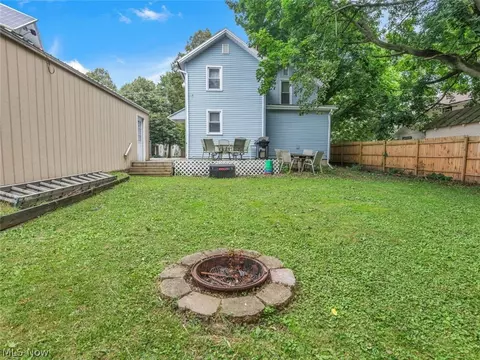 Exterior - 130 Harris St, Lodi, OH 44254 photo 7 of 9