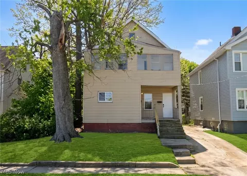 15788 Mandalay Ave, Cleveland, OH 44110