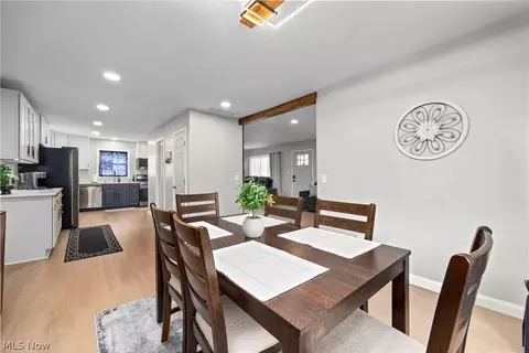 Dining - 333 Olive St, Elyria, OH 44035 photo 3 of 4