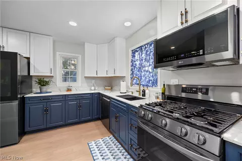 Kitchen - 333 Olive St, Elyria, OH 44035 photo 1 of 4