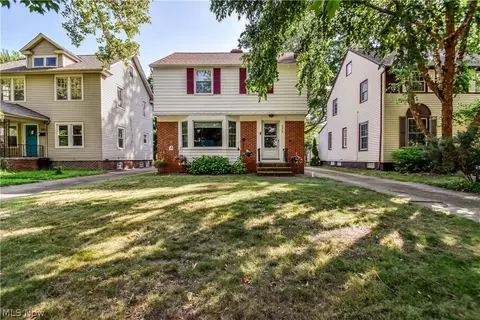 171 E 212th St, Euclid, OH 44123