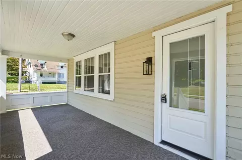 Exterior - 1102 Diagonal Rd, Akron, OH 44320 photo 4 of 4
