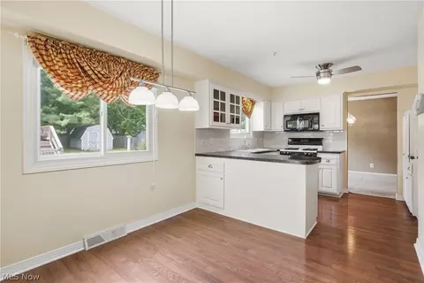 Other - 7000 Drexel Dr, Seven Hills, OH 44131 photo 4 of 8