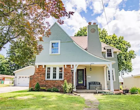 3454 Cadillac Dr, Parkersburg, WV 26104