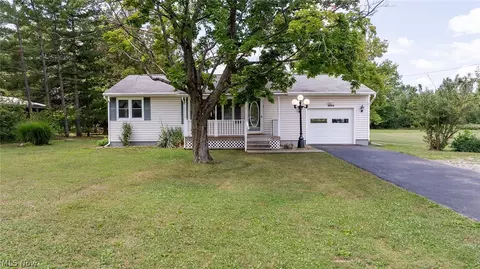 4044 Avon Lake Rd, Litchfield, OH 44253