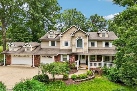 157 Bierce St, Tallmadge, OH 44278