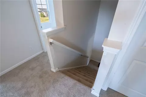 Entry Way - 159 Keywood Blvd, Lagrange, OH 44050 photo 5 of 9
