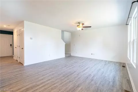 Living - 159 Keywood Blvd, Lagrange, OH 44050 photo 2 of 4