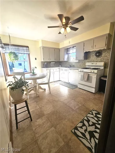 Kitchen - 6906 Belmere Dr, Parma, OH 44129 photo 1 of 3