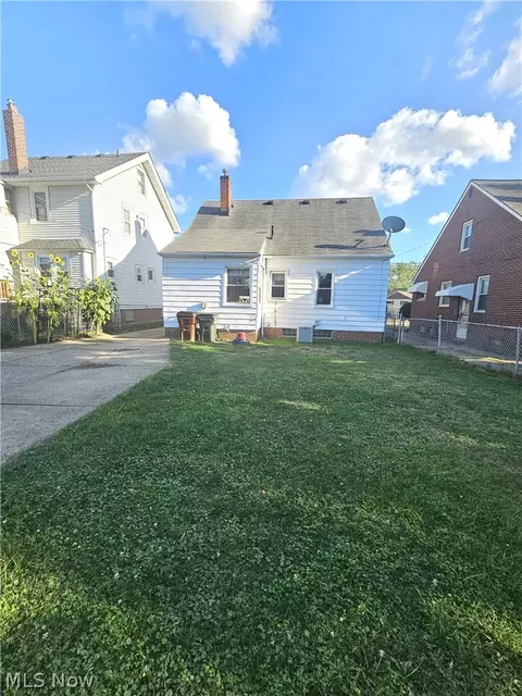 Exterior - 6906 Belmere Dr, Parma, OH 44129 photo 2 of 3