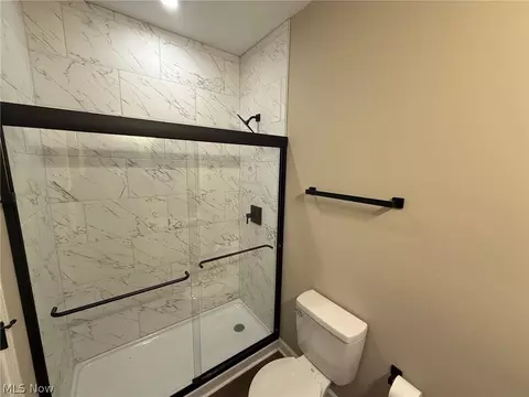 Bath - 14501 Kennerdown Dr, Maple Heights, OH 44137 photo 3 of 3