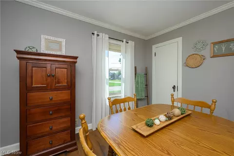 Dining - 4457 Emma Pl NW, Canton, OH 44708 photo 2 of 2