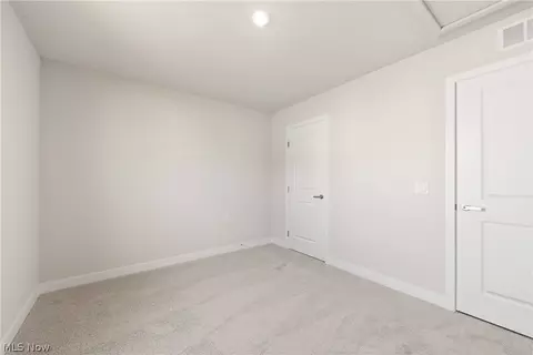 Bedroom - 157 Potomac Dr, Elyria, OH 44035 photo 6 of 7