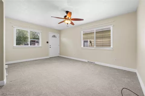 Living - 654 Wesley Dr, Berea, OH 44017 photo 3 of 4