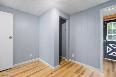 Entry Way - 465 Stallion Ct, Lagrange, OH 44050 photo 1 of 1