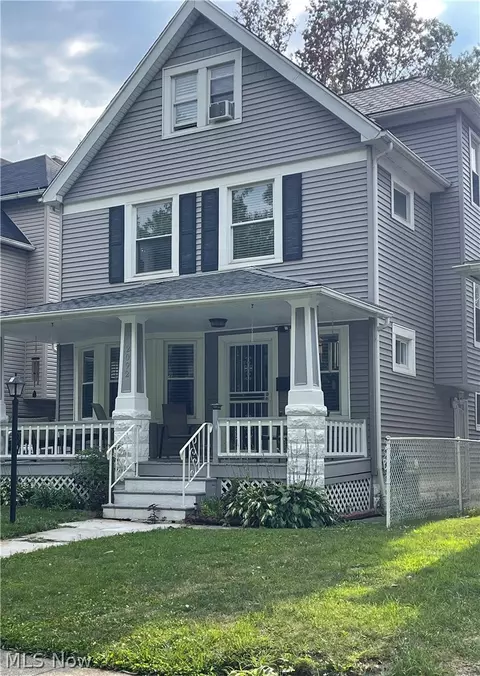 2092 W 87th St, Cleveland, OH 44102