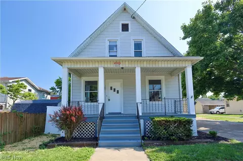 1510 Seneca St, Sandusky, OH 44870